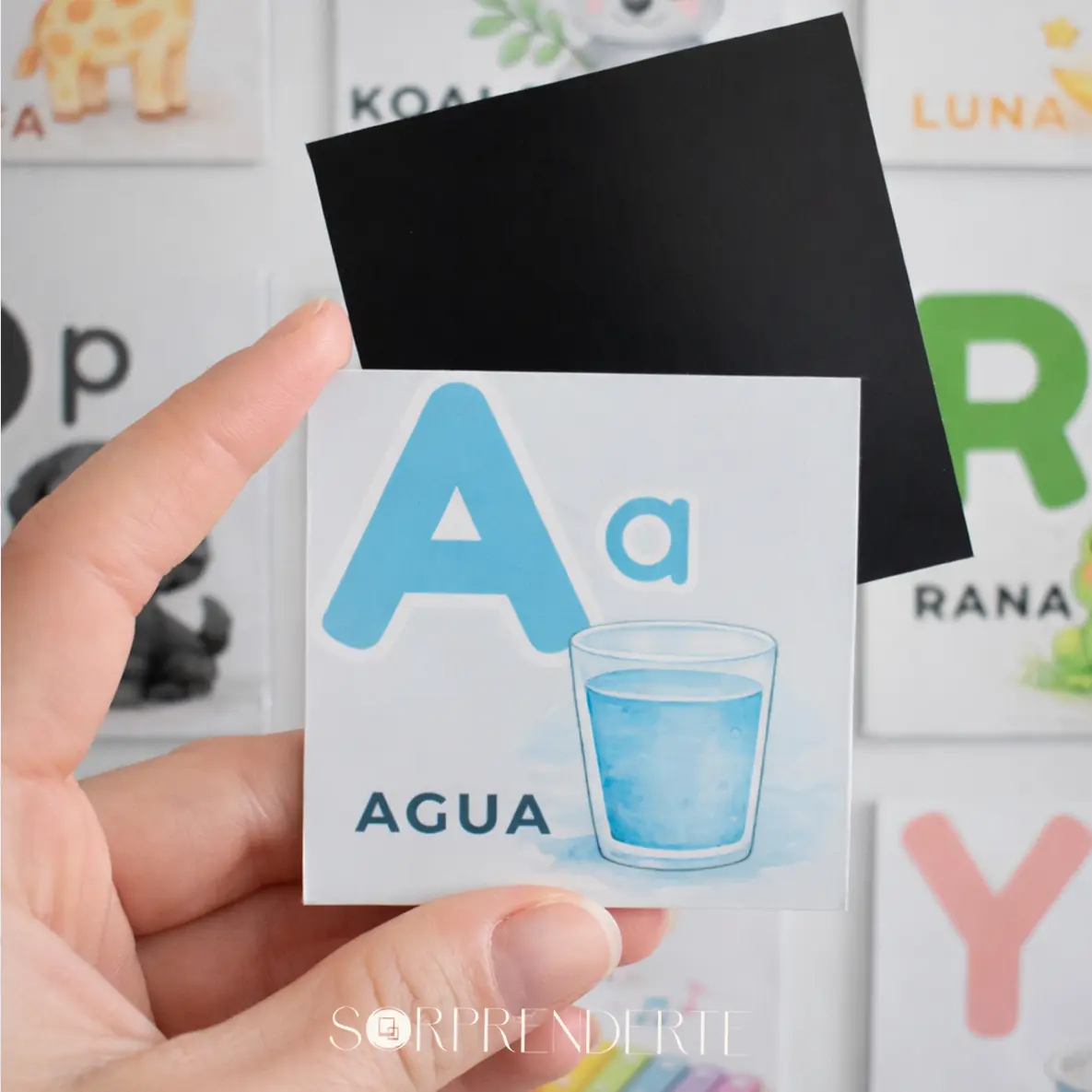 Letra A del alfabeto magnético infantil con material flexible y resistente